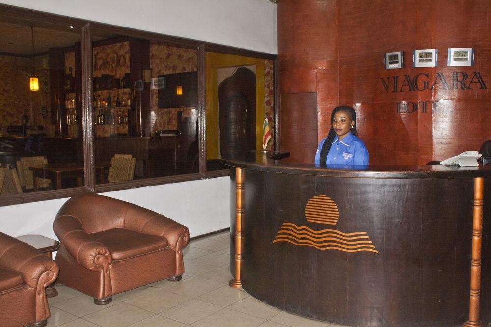 Niagara Hotel Accra Exterior foto