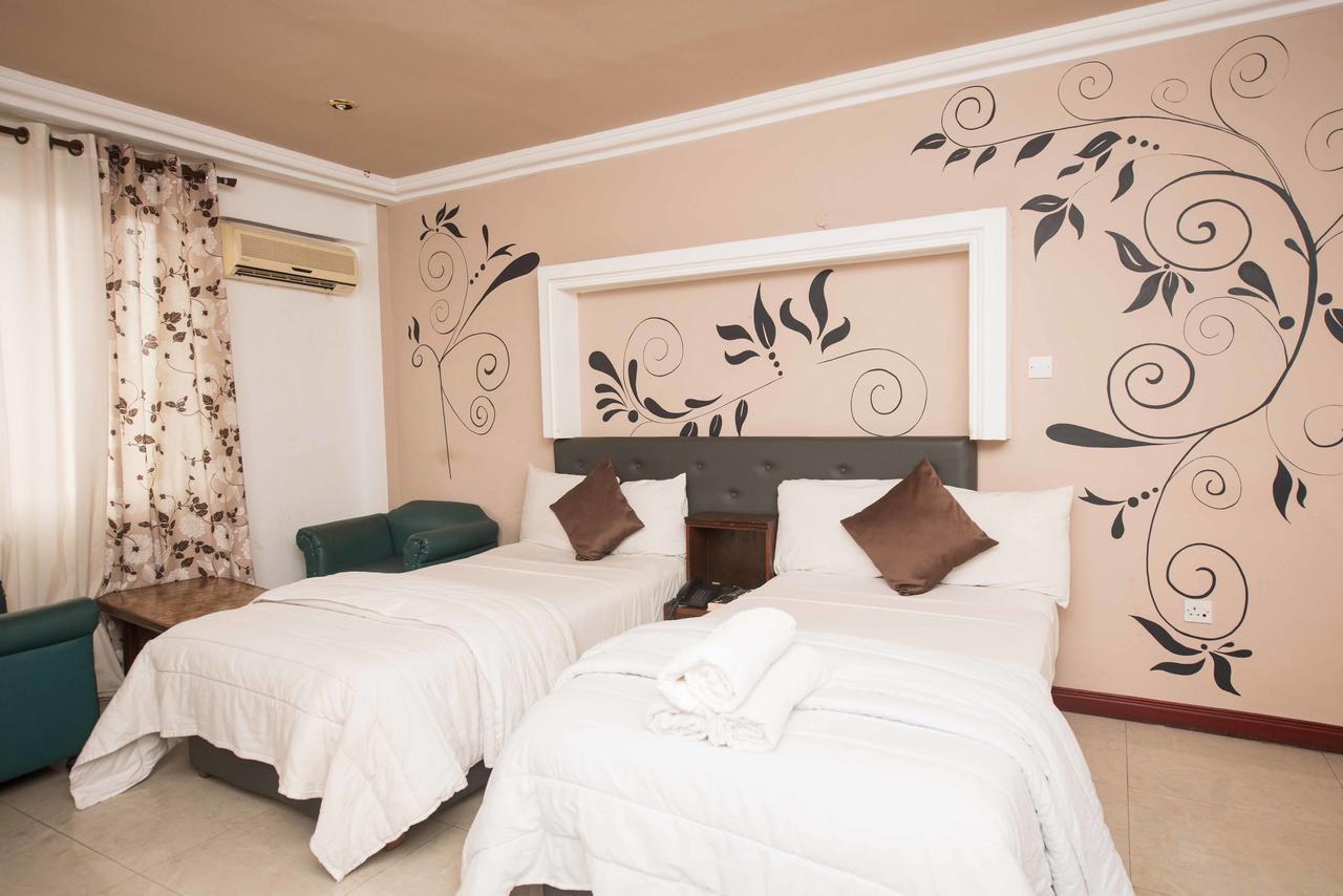 Niagara Hotel Accra Exterior foto